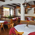 Hotel Activ Bergfrieden Leutasch